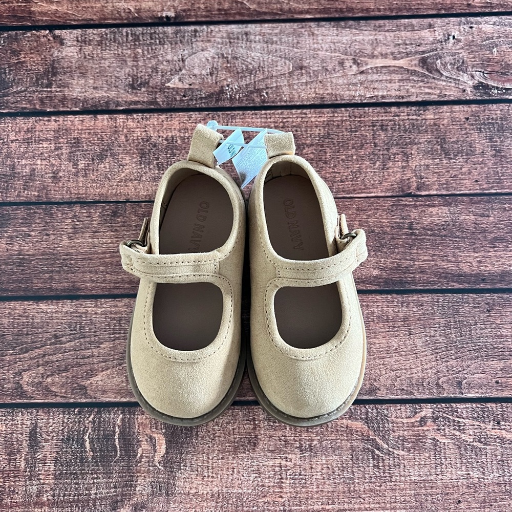 Old Navy Classic Tan Kids Shoes
